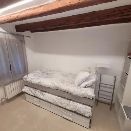 Ca' Sebastiano شقة *